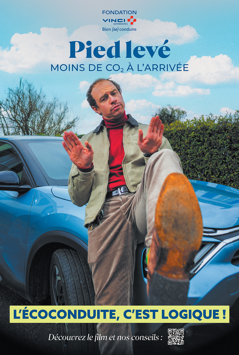Création d’une affiche pub pour Fondation VINCI Autoroutes, un coorporate accompagné par From Roswell.