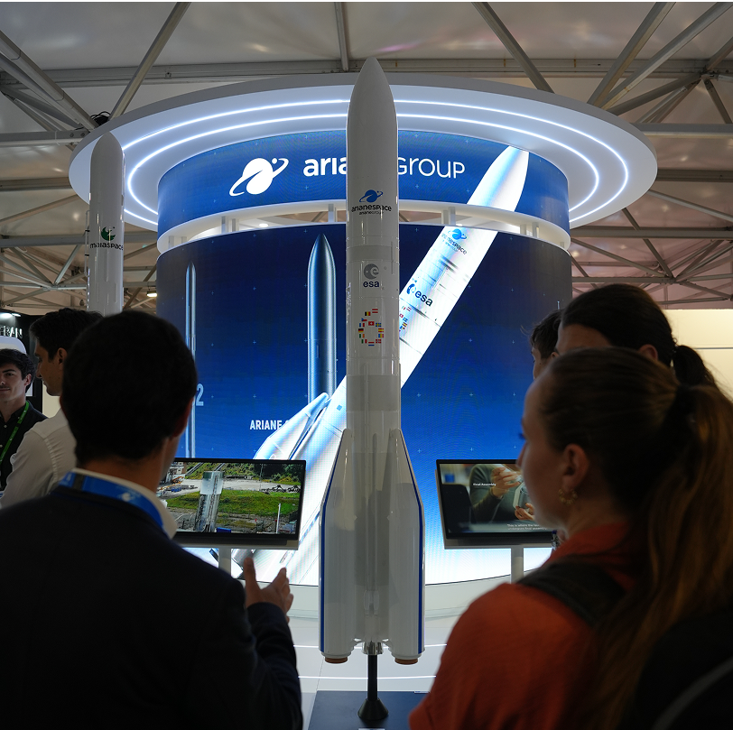 Projet de photo réalisé pour Salon du Bourget X ArianeGroup – agence digitale branding advertising Paris