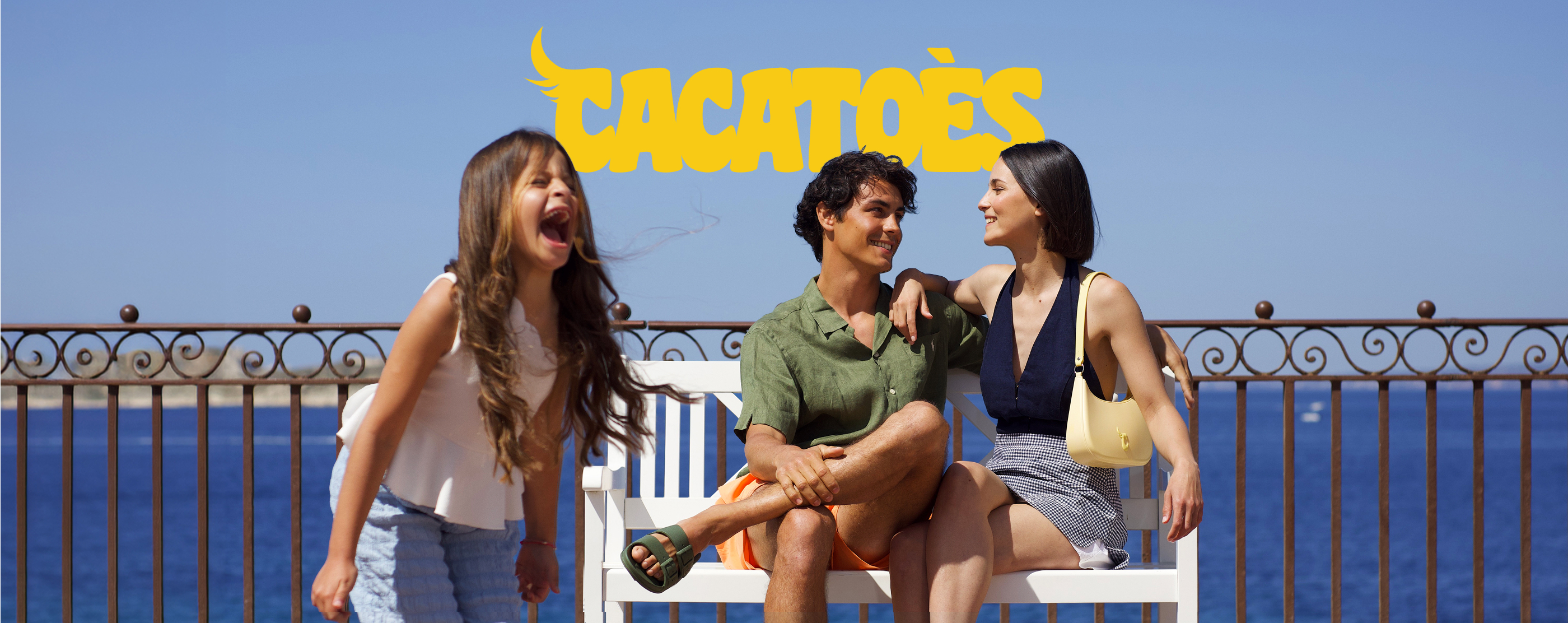 Un territoire visuel coloré et solaire imaginé autour du concept « Tudo Bem », déployé à travers une campagne publicitaire, des contenus social media, un film et une série de supports de communication.